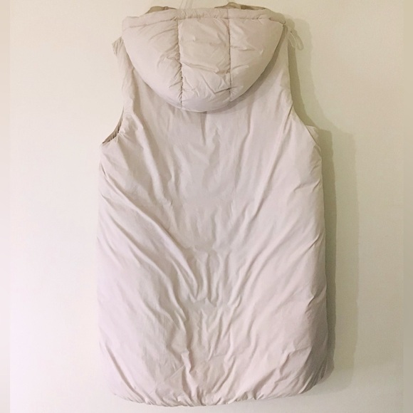 Bernardo Love Tan Puffer Hooded Vest NWOT - Picture 4 of 11